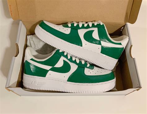 nike air force 1 green.